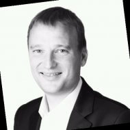 la banque postale : directeur développement et opérations au sein de la banque de financement et d’investissement (bfi)