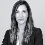 largillière finance : responsable marketing & communication