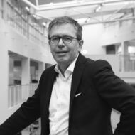 volkswagen financial services france : directeur général délégué