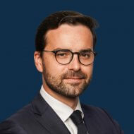 Nomination Colliers International France : Associate director Mid caps, au sein de l'équipe Capital markets 1 1222075 UwTXkF