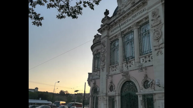 2440935534