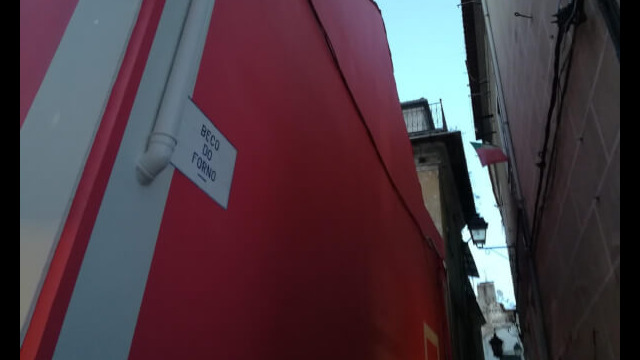 3861653940