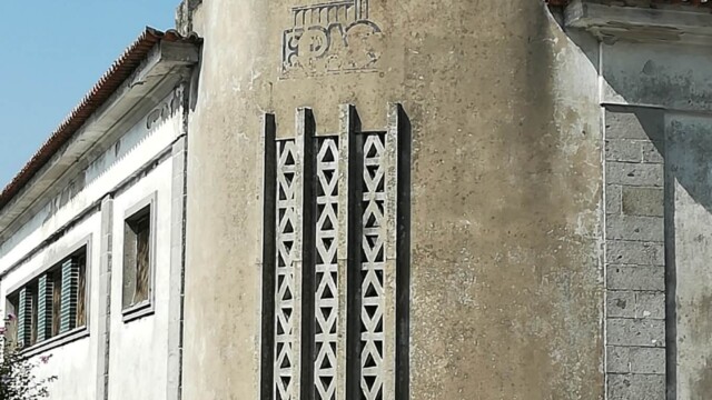 956062156