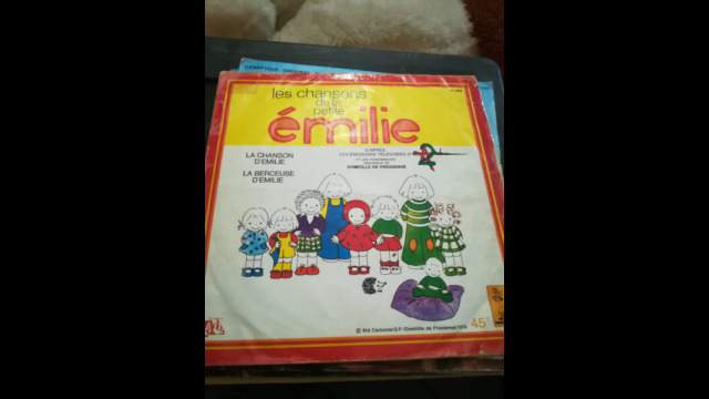 2102574136