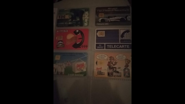 302054718